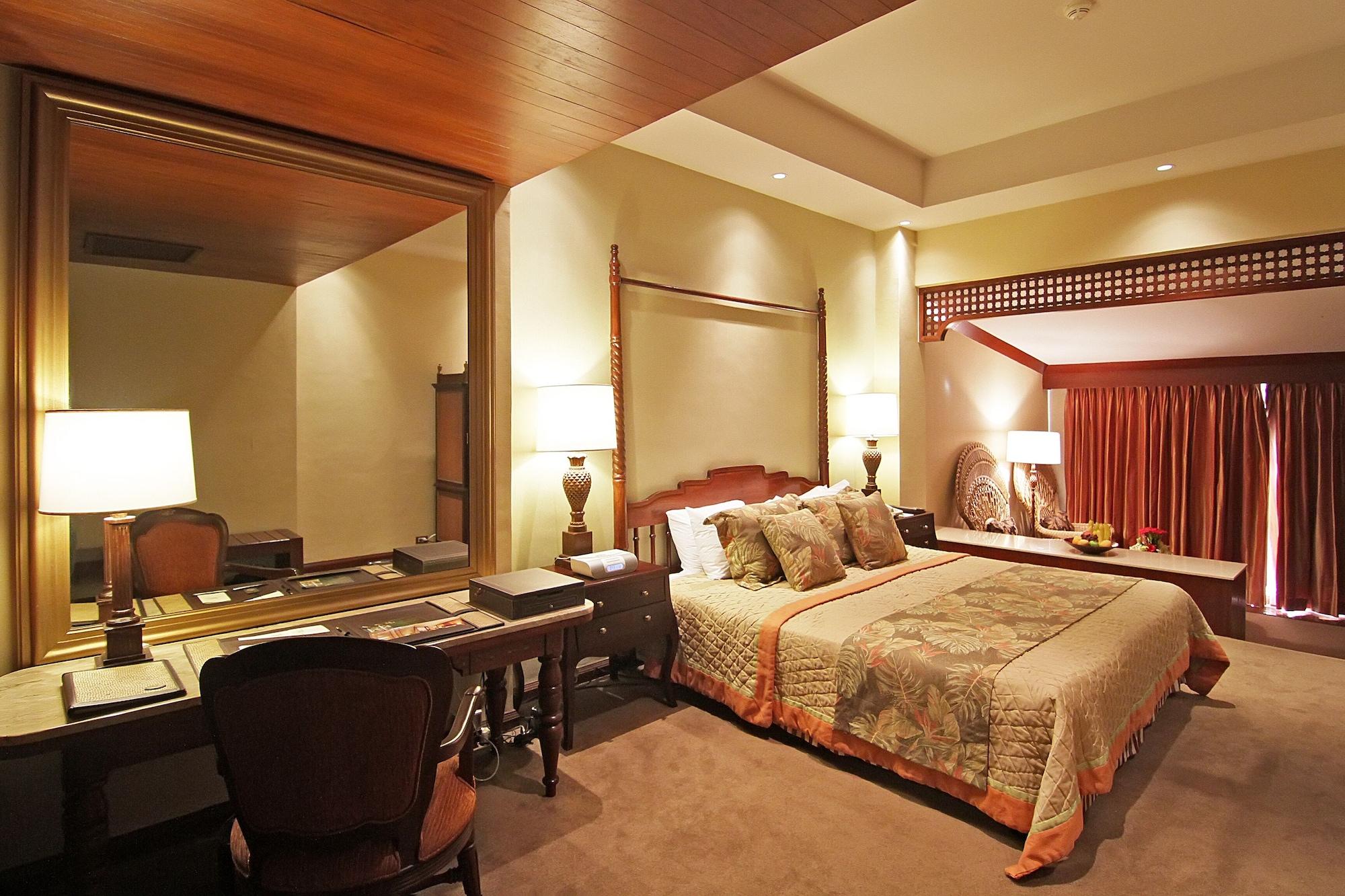 The Hotel Manila