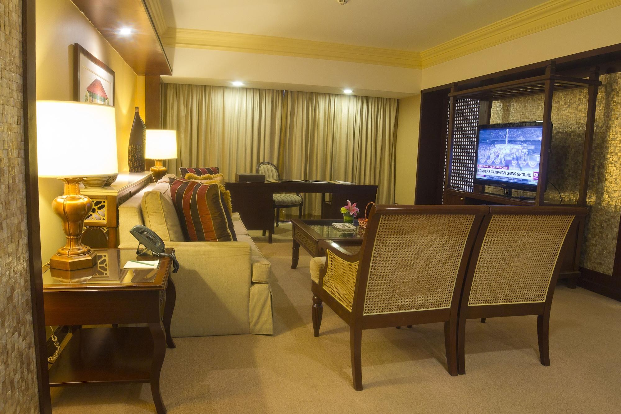 The 5* Manila