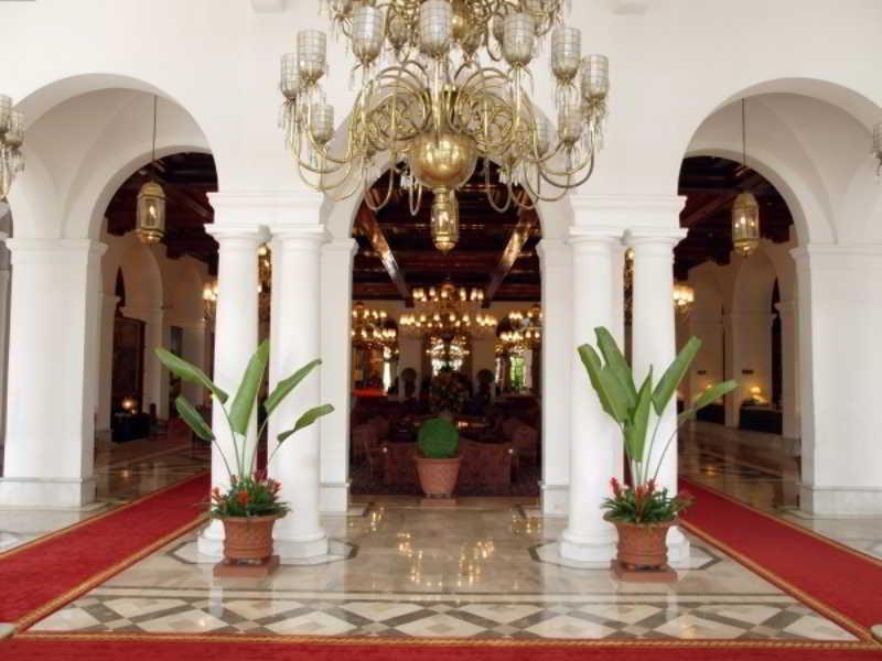 Hotel The